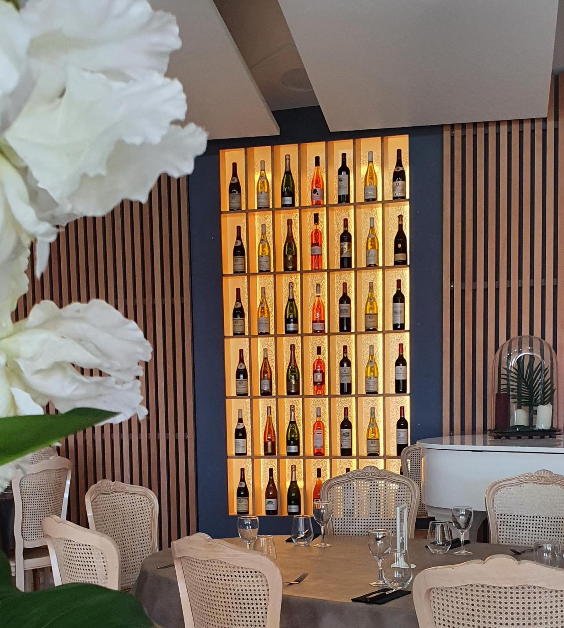 Hotel Restaurant Les Voyageurs Монтегю Экстерьер фото